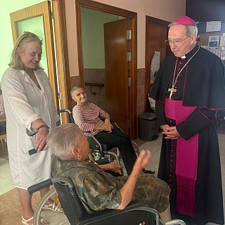 Fernando Valera culmina en Alba cinco días de visita pastoral, escucha y esperanza