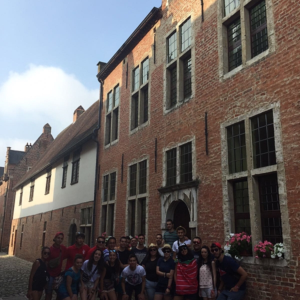 San Lorenzo y Sanzoles en Bélgica