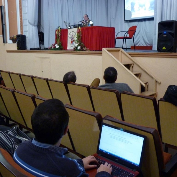 Conferencia de Fernando del Castillo