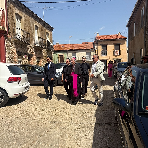 Fernando Valera culmina en Alba cinco días de visita pastoral, escucha y esperanza