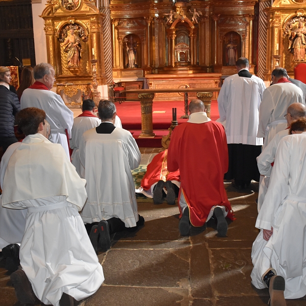 La Iglesia de Zamora culmina el Triduo Pascual con la alegría de la Resurrección
