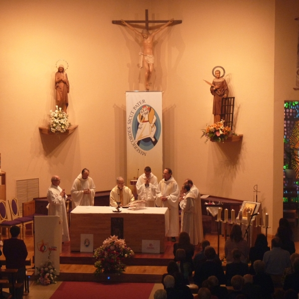 Misa del Día de Caridad en San Lorenzo