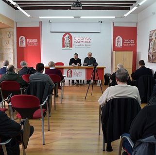 El clero de Zamora reflexiona sobre los retos de la Iglesia en el cambio de época