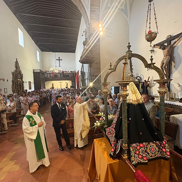Fernando Valera culmina en Alba cinco días de visita pastoral, escucha y esperanza