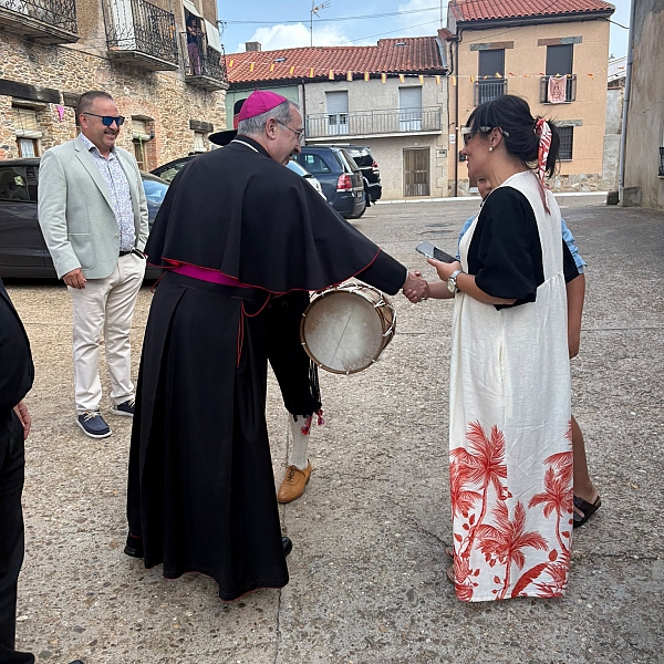 Fernando Valera culmina en Alba cinco días de visita pastoral, escucha y esperanza