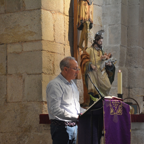 Enrique Alonso y Víctor Jambrina celebran el rito de admisión a las sagradas órdenes