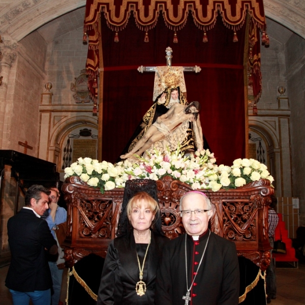 Procesión de Nuestra Madre coronada